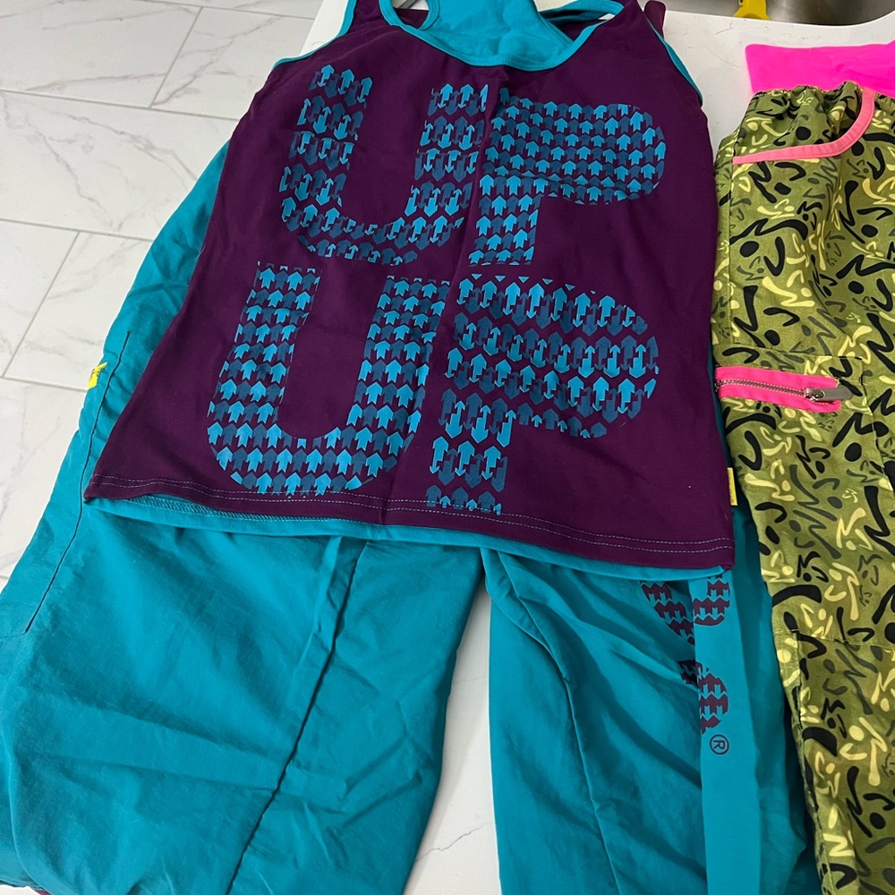 Zumba set + Extra pant.